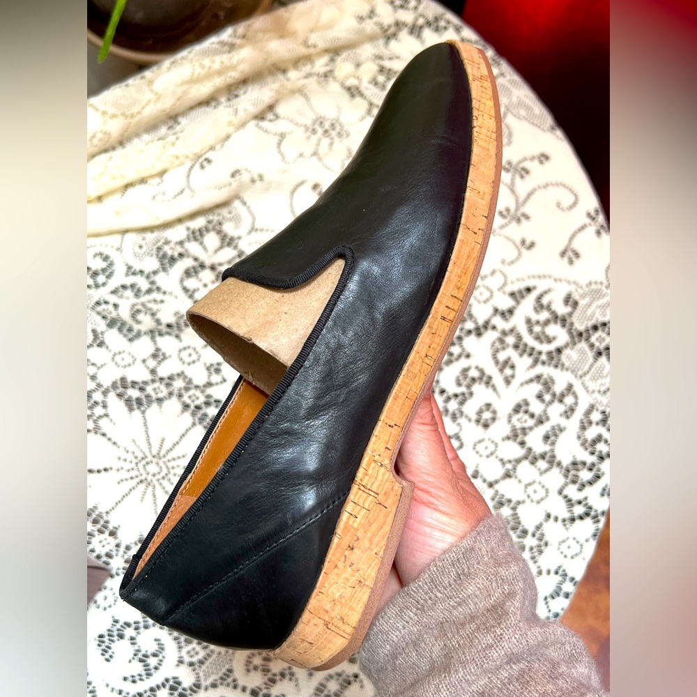 Absolutely Beautiful new Franco sarto leather and cork loafers